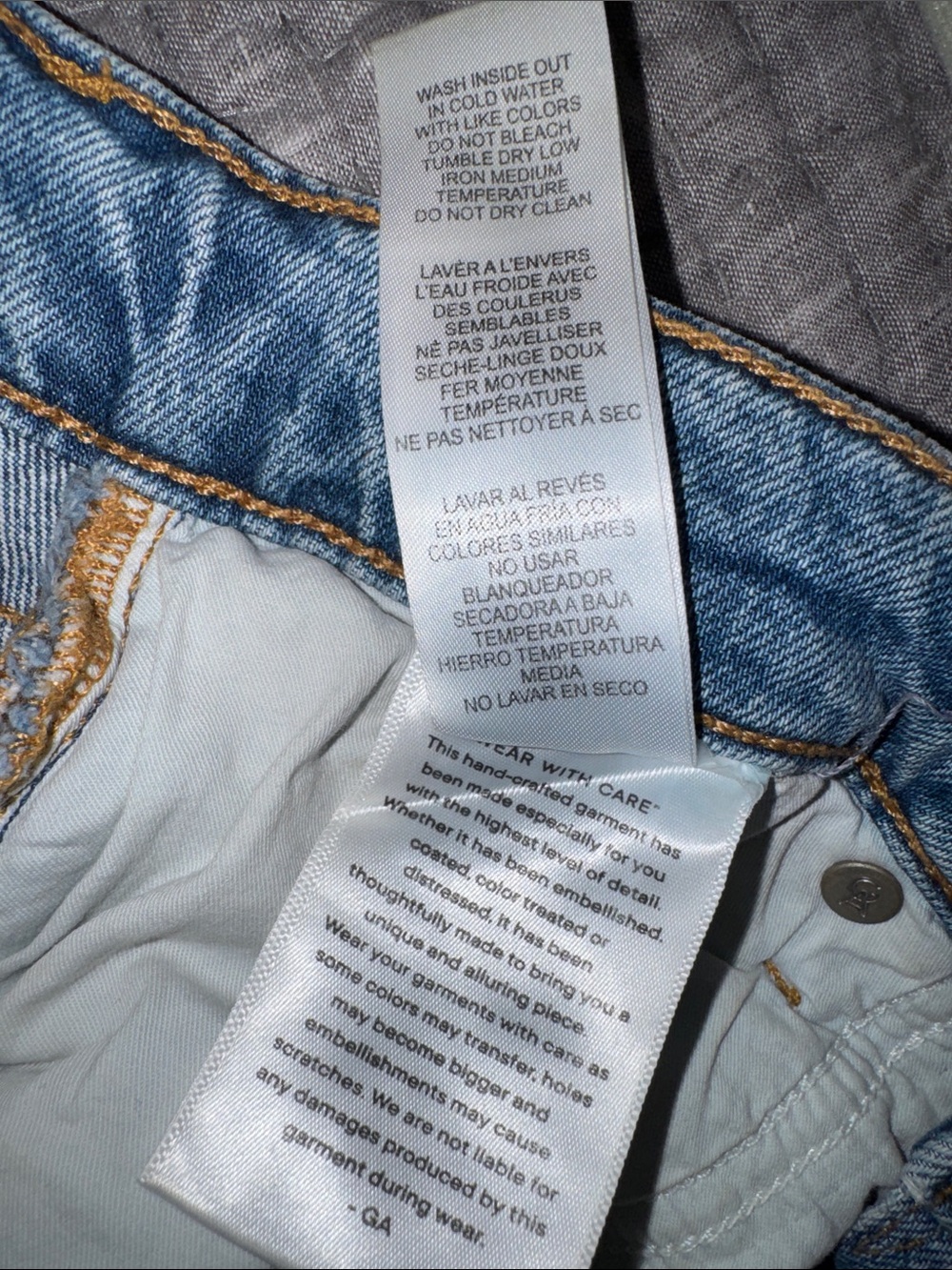 🩷 Good American - Good Ease - High-Rise Split-Front Denim Skirt - 2/26 - Picture 8 of 8